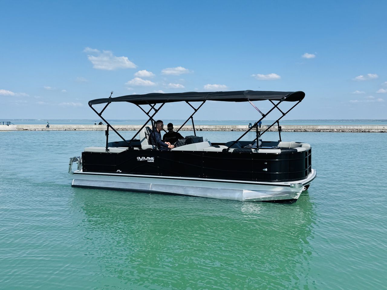 Elektromos Pontoon Hajóbérlés Balaton 1